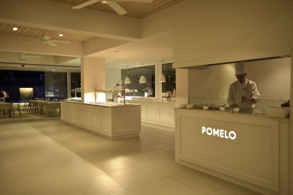 Sunrise Gardens Aparthotel — Restaurant & bars in Protaras, Famagusta Region