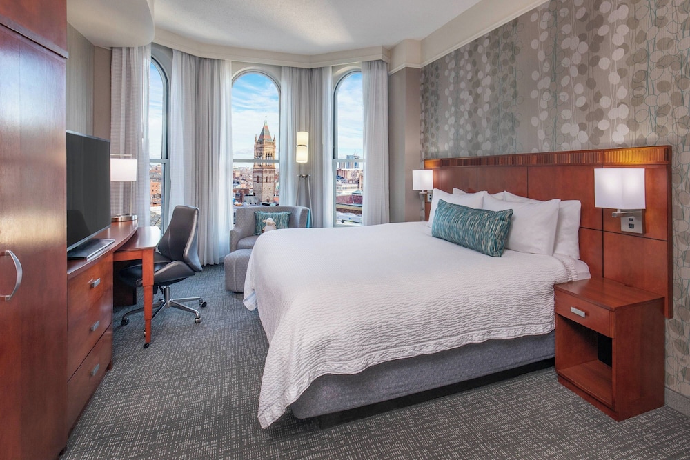Courtyard by Marriott Boston Copley Square — Hotel rooms in Boston, Massachusetts