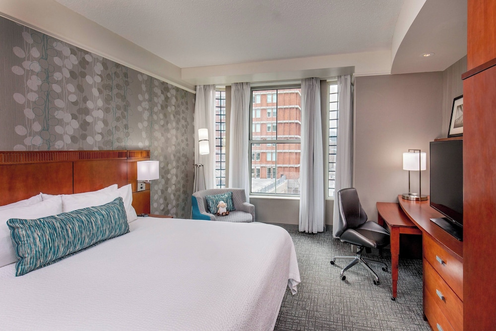 Courtyard by Marriott Boston Copley Square — Hotel rooms in Boston, Massachusetts