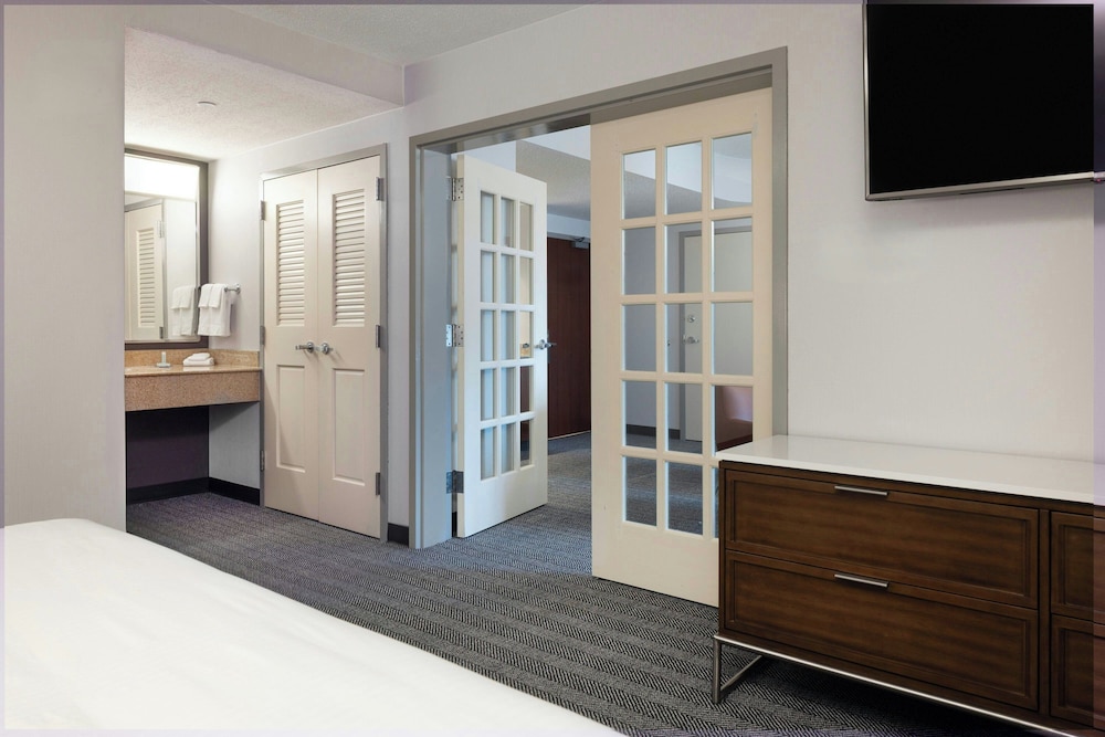 Courtyard by Marriott Boston-South Boston — Hotel rooms in Boston, Massachusetts