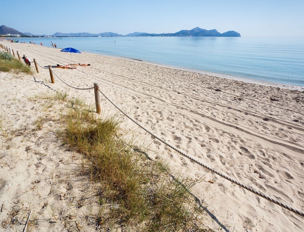 Hotel JS Yate — Beach in Can Picafort, Balearic Islands