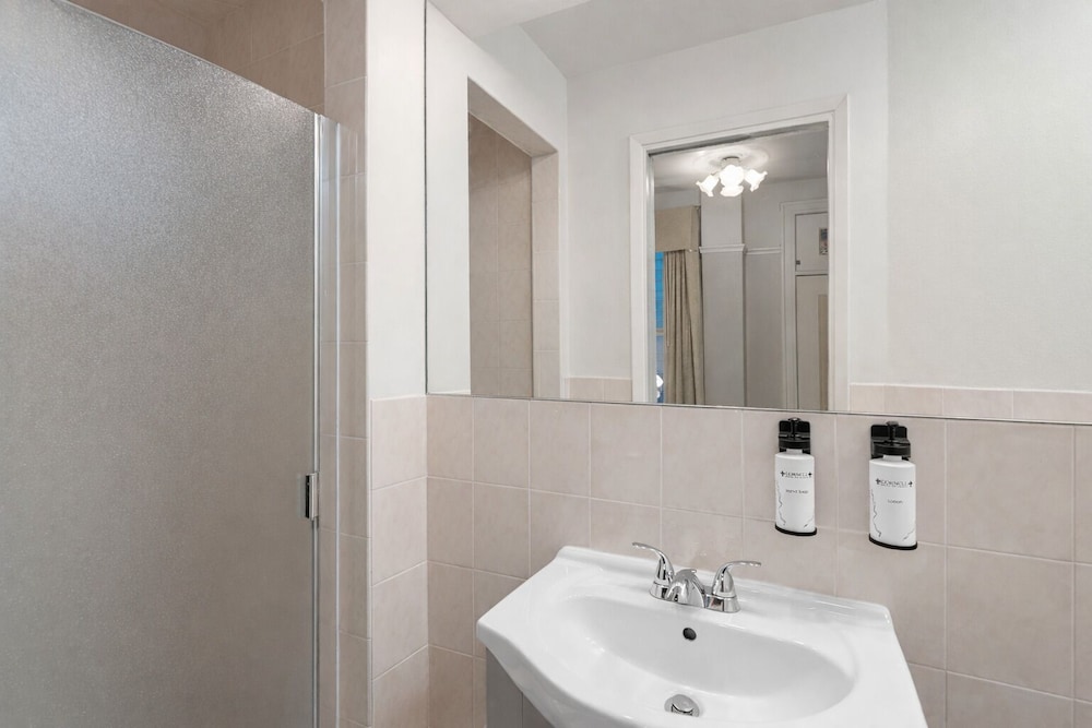 Cornell Hotel Union Square — Hotel rooms in San Francisco, California