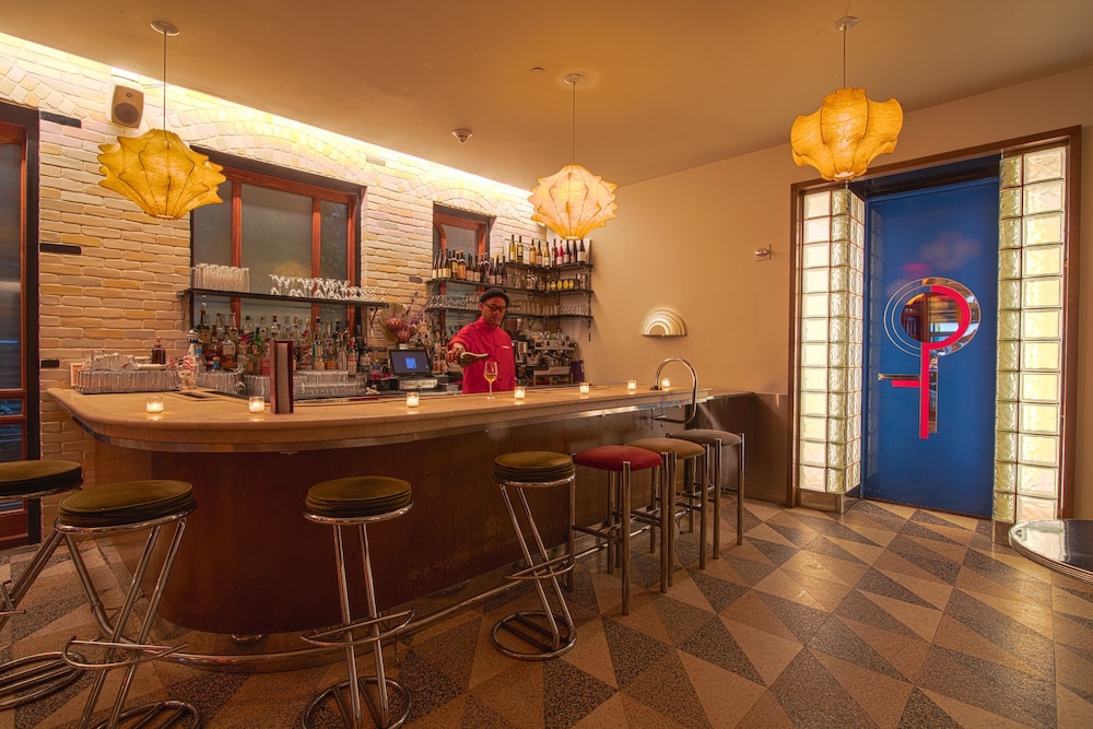 The Frederick Hotel Tribeca, a Small Luxury Hotel — Restaurant & bars in New York City, New York State