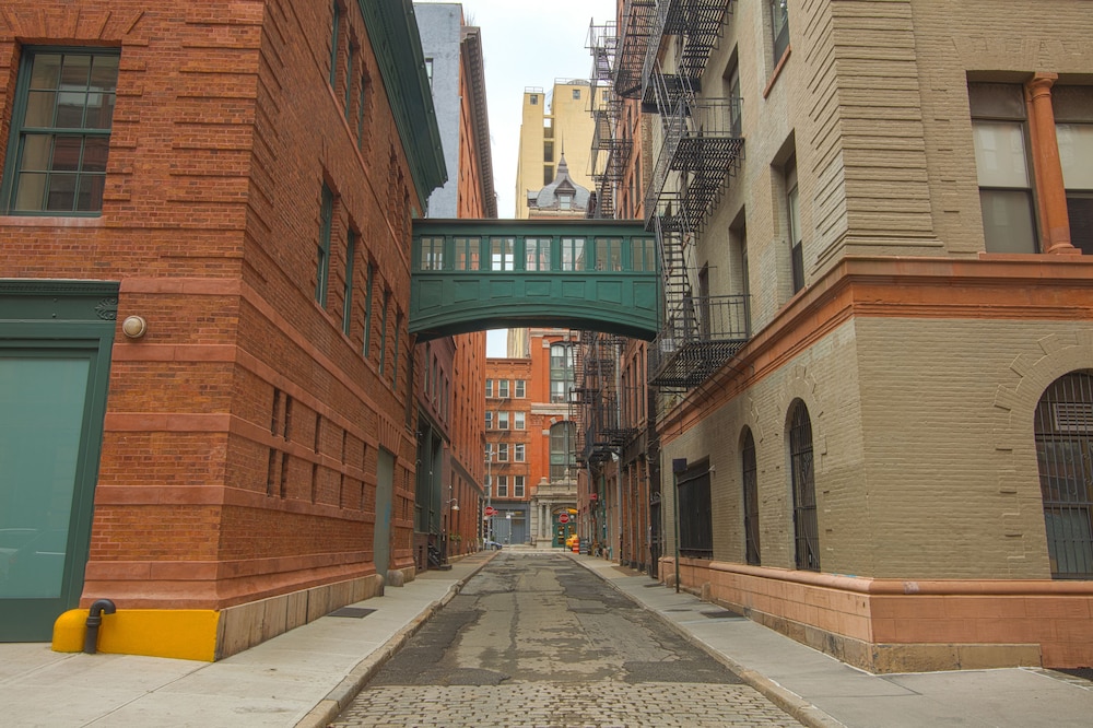 The Frederick Hotel Tribeca, a Small Luxury Hotel — Attractions in the area in New York City, New York State