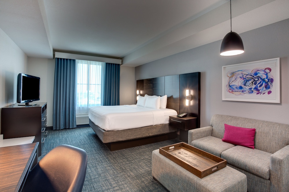 Crowne Plaza Hotel Fort Lauderdale Airport/Cruiseport by IHG — Hotel rooms in Fort Lauderdale, Florida