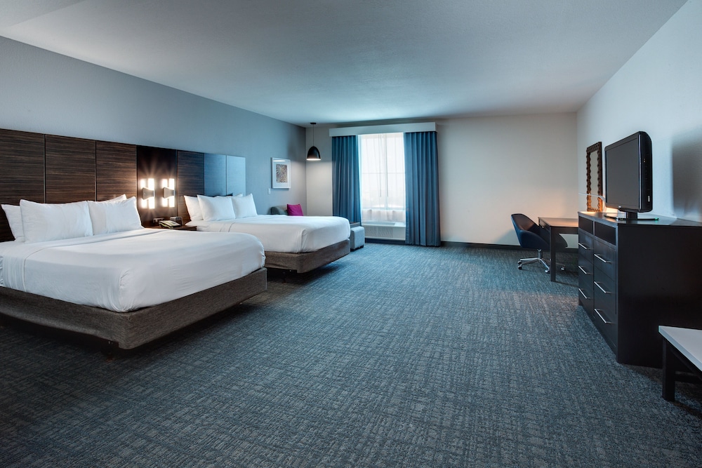 Crowne Plaza Hotel Fort Lauderdale Airport/Cruiseport by IHG — Hotel rooms in Fort Lauderdale, Florida