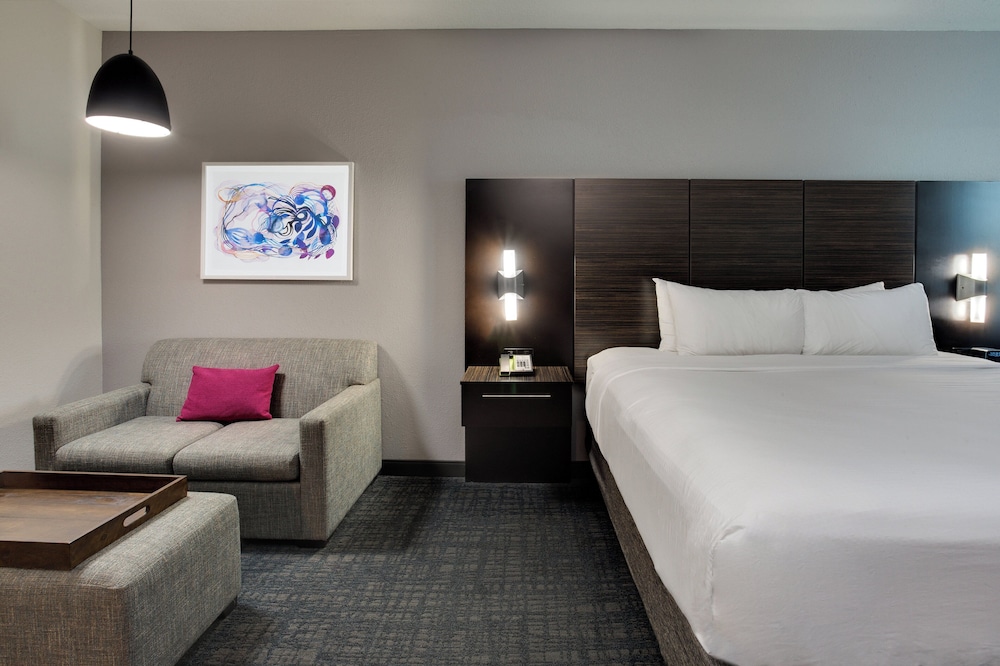 Crowne Plaza Hotel Fort Lauderdale Airport/Cruiseport by IHG — Hotel rooms in Fort Lauderdale, Florida