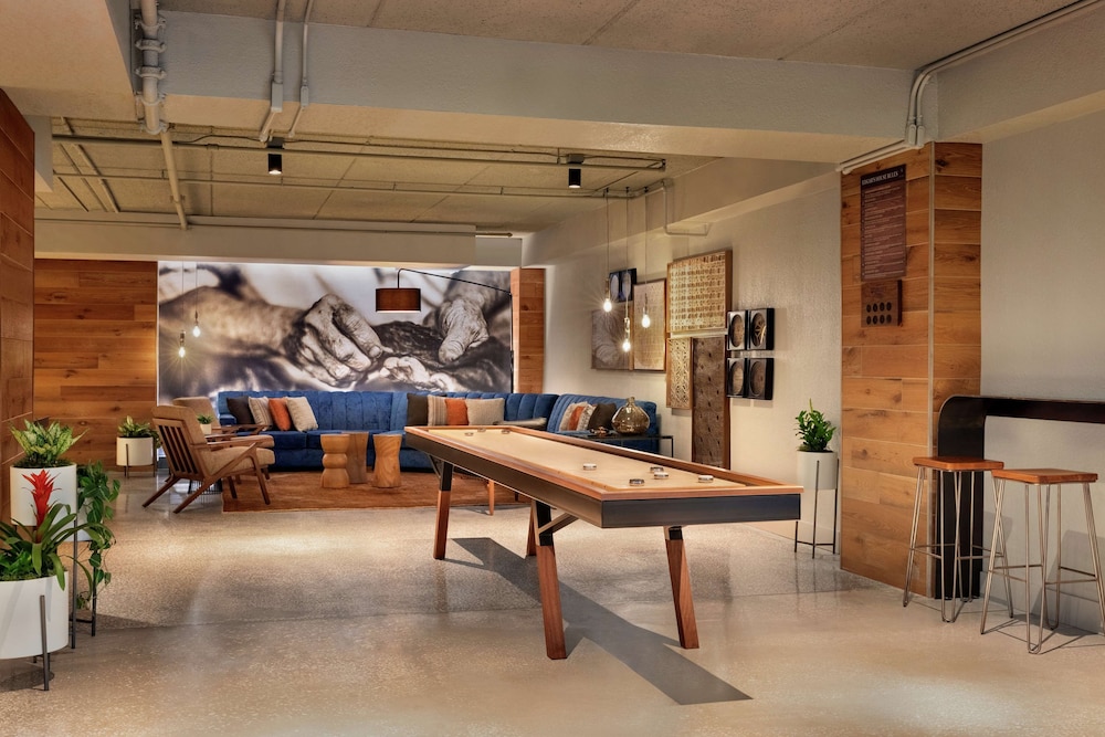 Hotel Alba, Tapestry Collection by Hilton — Sports & recreation in Tampa, Florida