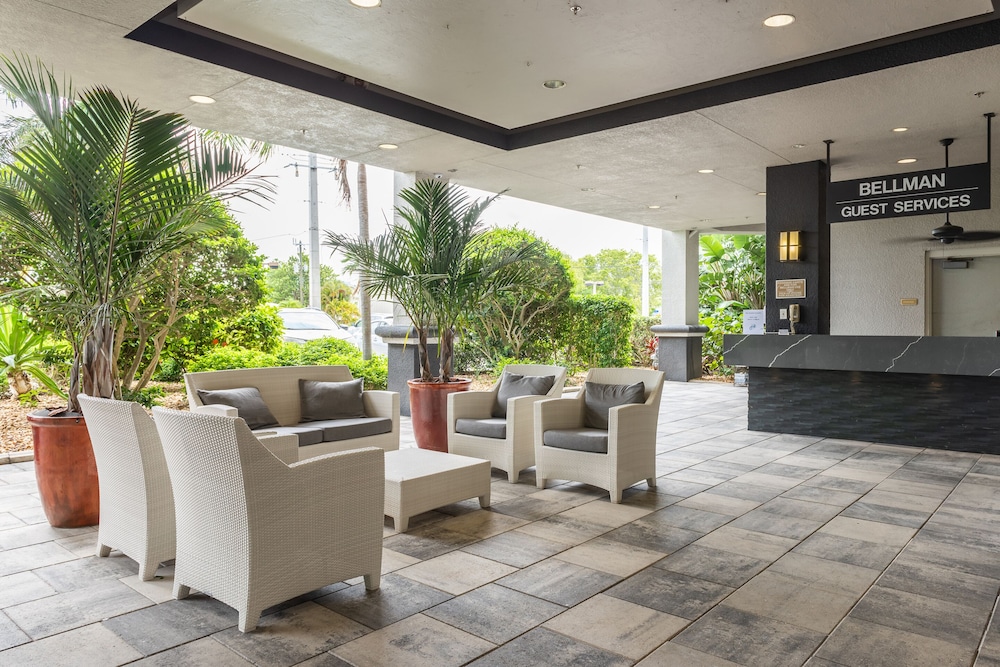DiamondHead Beach Resort — Hotel building in Fort Myers Beach, Florida