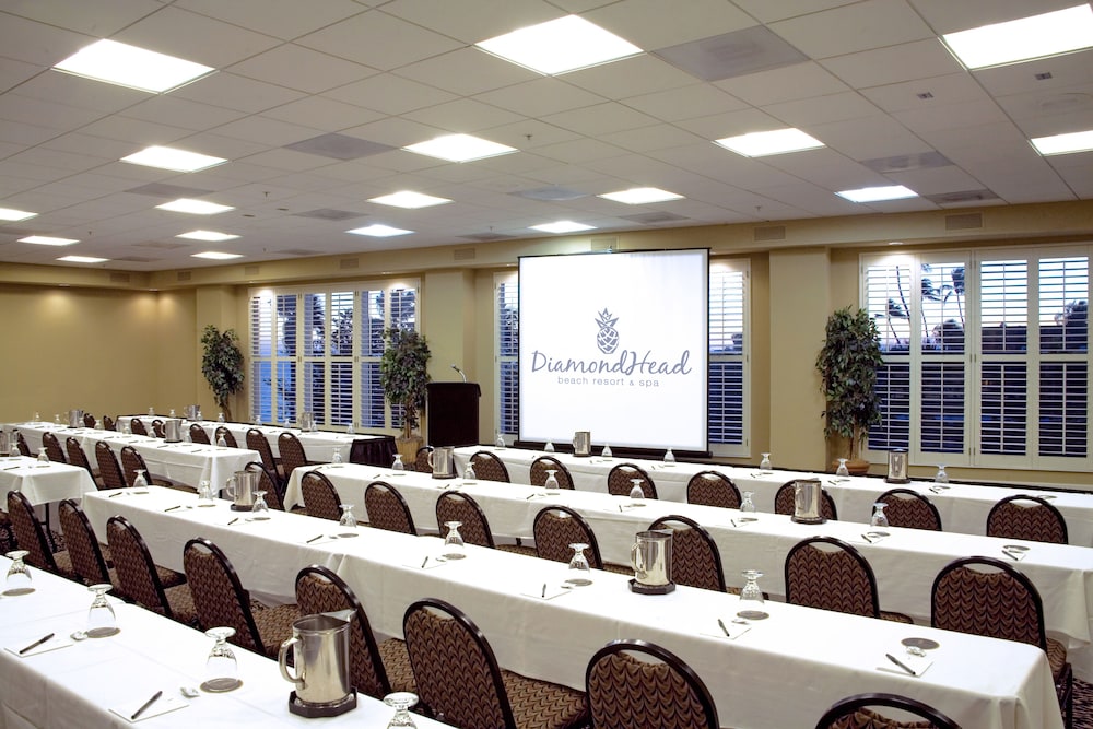 DiamondHead Beach Resort — Hotel building in Fort Myers Beach, Florida