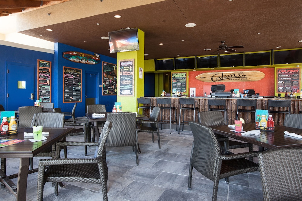 DiamondHead Beach Resort — Restaurant & bars in Fort Myers Beach, Florida