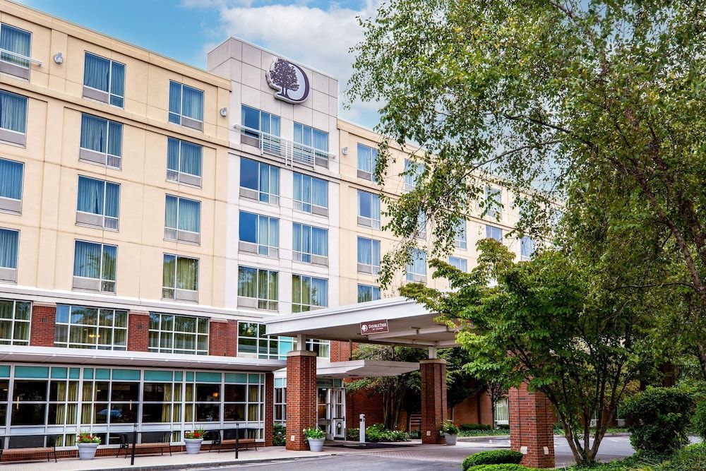 DoubleTree by Hilton Hotel Boston Bayside image