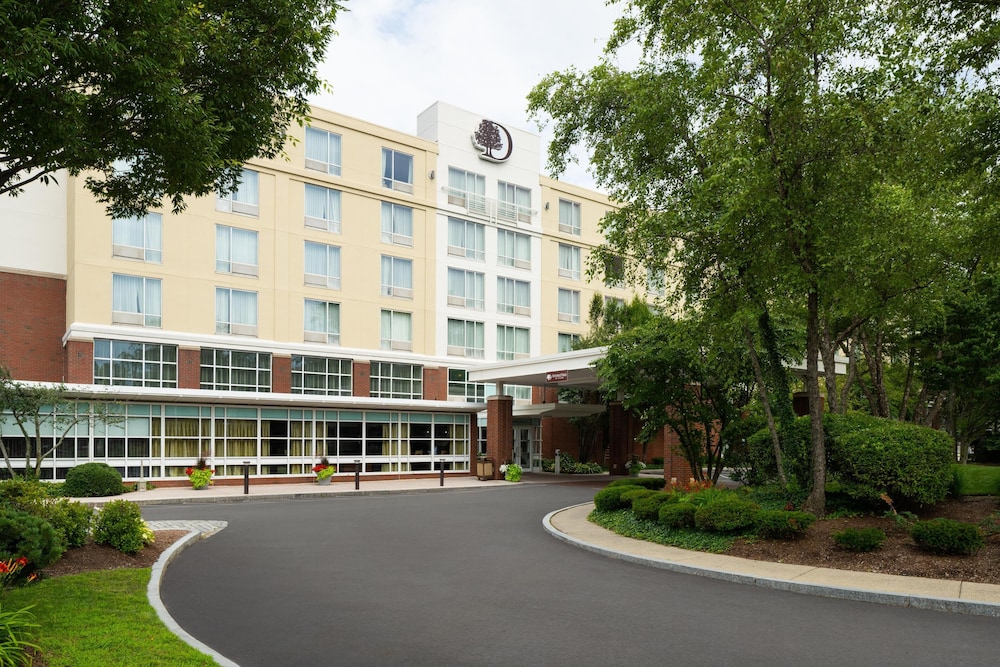 DoubleTree by Hilton Hotel Boston Bayside — Hotel building in Boston, Massachusetts