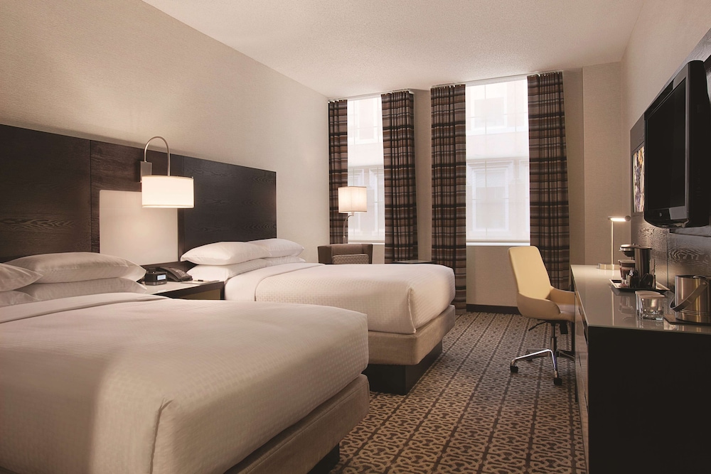 DoubleTree by Hilton Boston - Downtown — Hotel rooms in Boston, Massachusetts