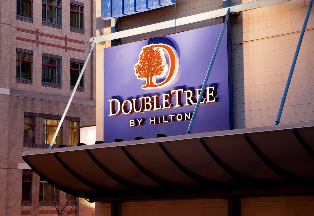 DoubleTree by Hilton Boston - Downtown — Main photo in Boston, Massachusetts
