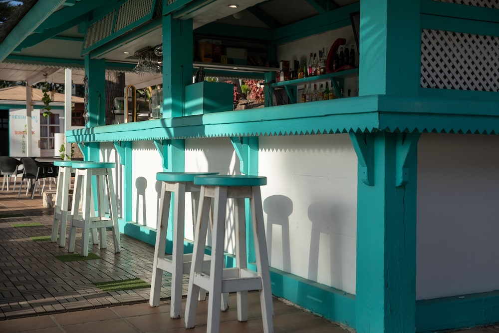 Apartamentos Fuentepark — Restaurant & bars in Corralejo, Canary Islands