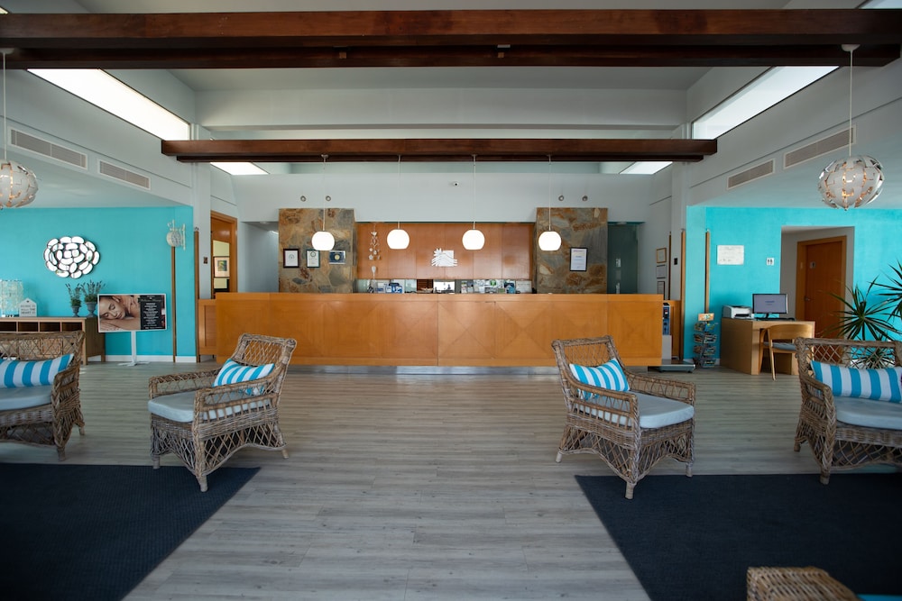 Apartamentos Fuentepark — Restaurant & bars in Corralejo, Canary Islands
