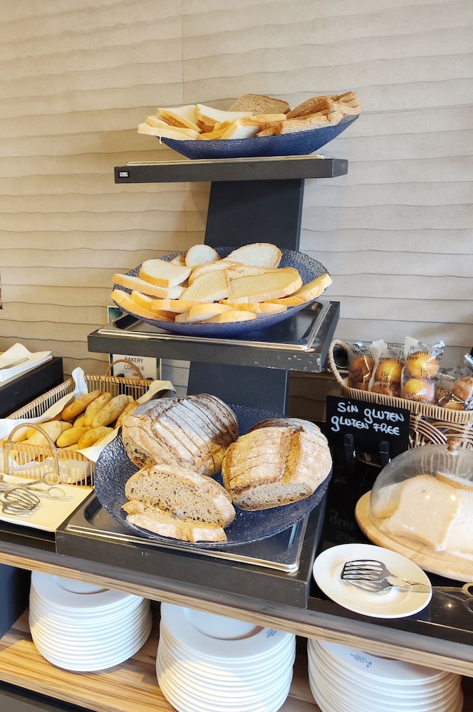 Hotel La Laguna Spa And Golf — Restaurant & bars in Rojales, Valencian Community
