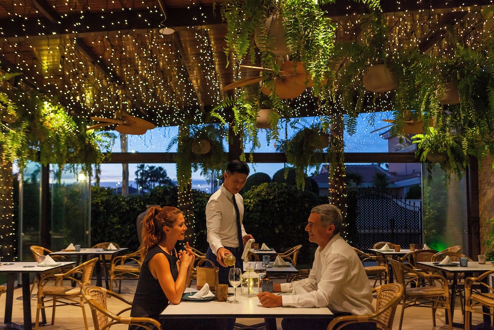 Hotel La Laguna Spa And Golf — Restaurant & bars in Rojales, Valencian Community