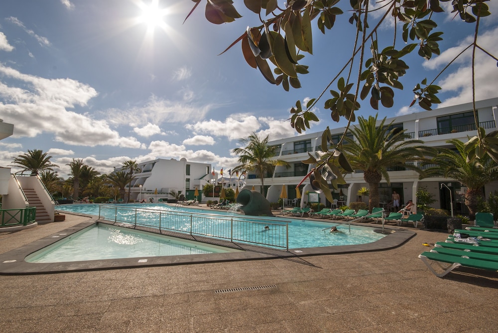 Apartments La Peñita Lanzarote — Swimming pool in Puerto del Carmen, Canary Islands