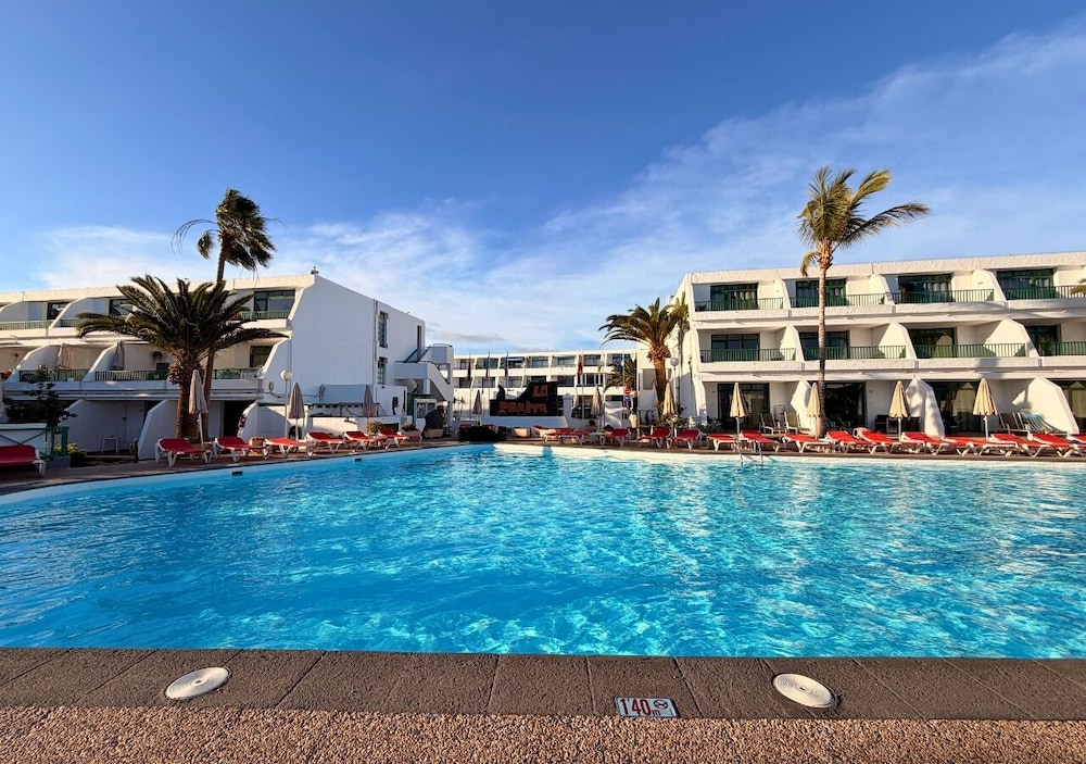 Apartments La Peñita Lanzarote — Swimming pool in Puerto del Carmen, Canary Islands