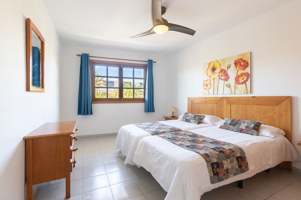 Apartments La Peñita Lanzarote — Hotel rooms in Puerto del Carmen, Canary Islands