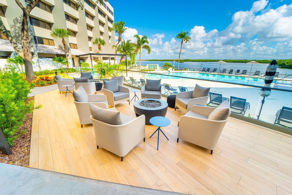 DoubleTree by Hilton Tampa Rocky Point Waterfront — Swimming pool in Tampa, Florida