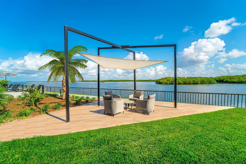 DoubleTree by Hilton Tampa Rocky Point Waterfront — Attractions in the area in Tampa, Florida