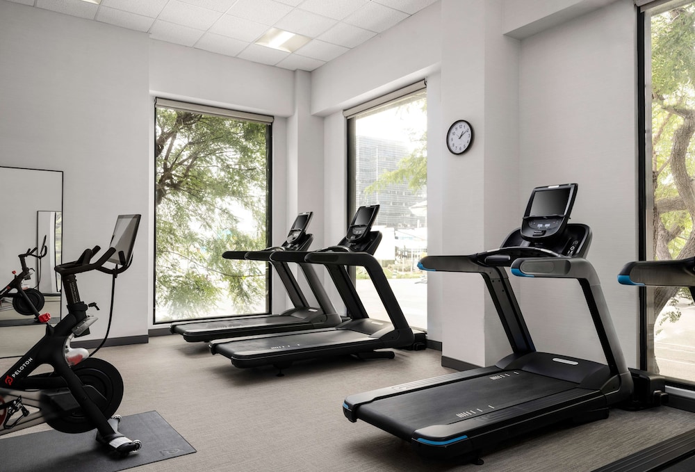 Hotel Zessa Orange County Airport, a DoubleTree by Hilton — Sports & recreation in Santa Ana, California