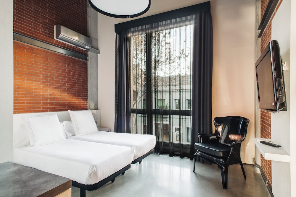 Aparthotel República — Hotel rooms in Barcelona, Catalonia
