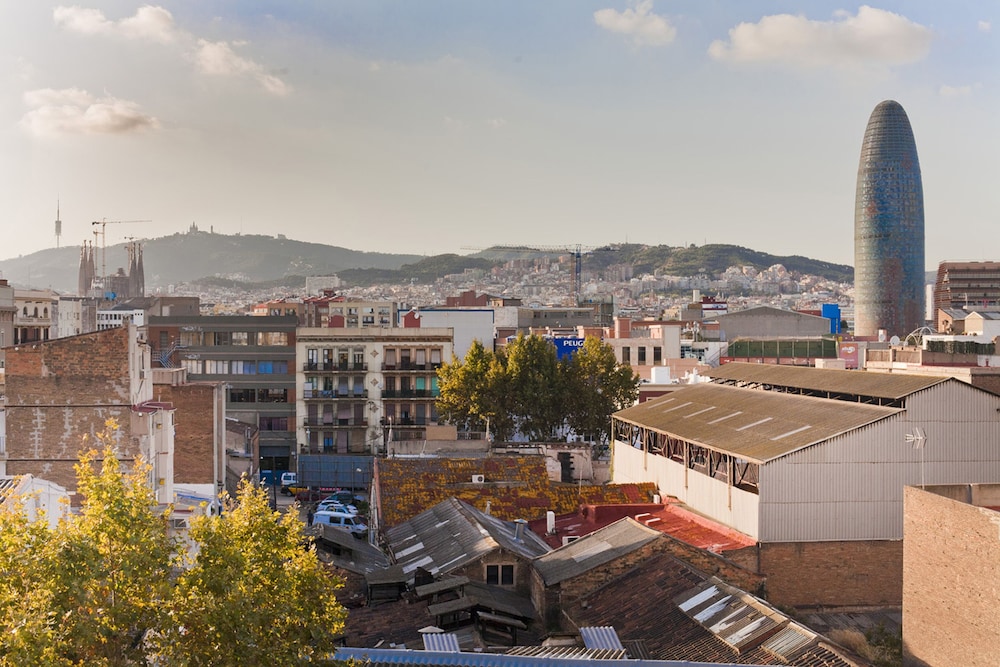 Aparthotel República — Attractions in the area in Barcelona, Catalonia