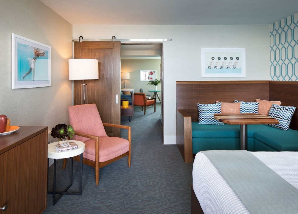 Dream Inn Santa Cruz — Hotel rooms in Santa Cruz, California