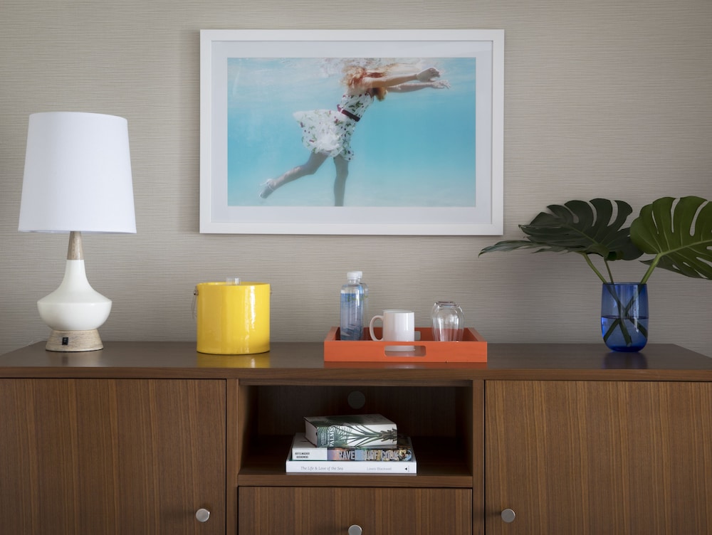 Dream Inn Santa Cruz — Hotel rooms in Santa Cruz, California