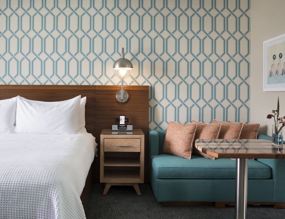 Dream Inn Santa Cruz — Hotel rooms in Santa Cruz, California