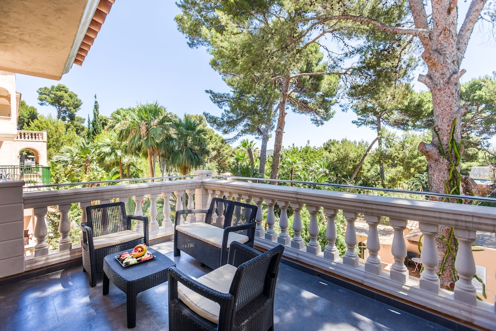 Lago Garden Hotel & Spa — Hotel rooms in Cala Ratjada, Balearic Islands