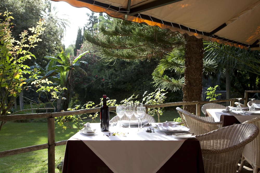 Lago Garden Hotel & Spa — Restaurant & bars in Cala Ratjada, Balearic Islands