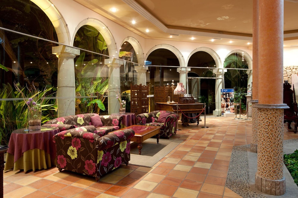 Lago Garden Hotel & Spa — Hotel building in Cala Ratjada, Balearic Islands