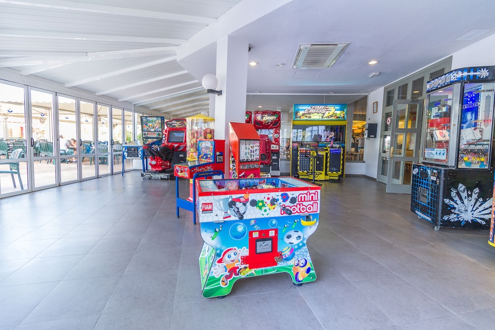 Eix Lagotel Holiday Resort — Attractions for children in Playa de Muro, Balearic Islands