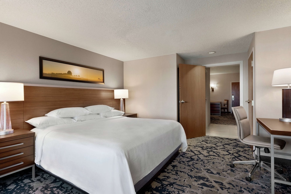 Embassy Suites by Hilton Dallas DFW Airport North — Hotel rooms in Grapevine, Texas