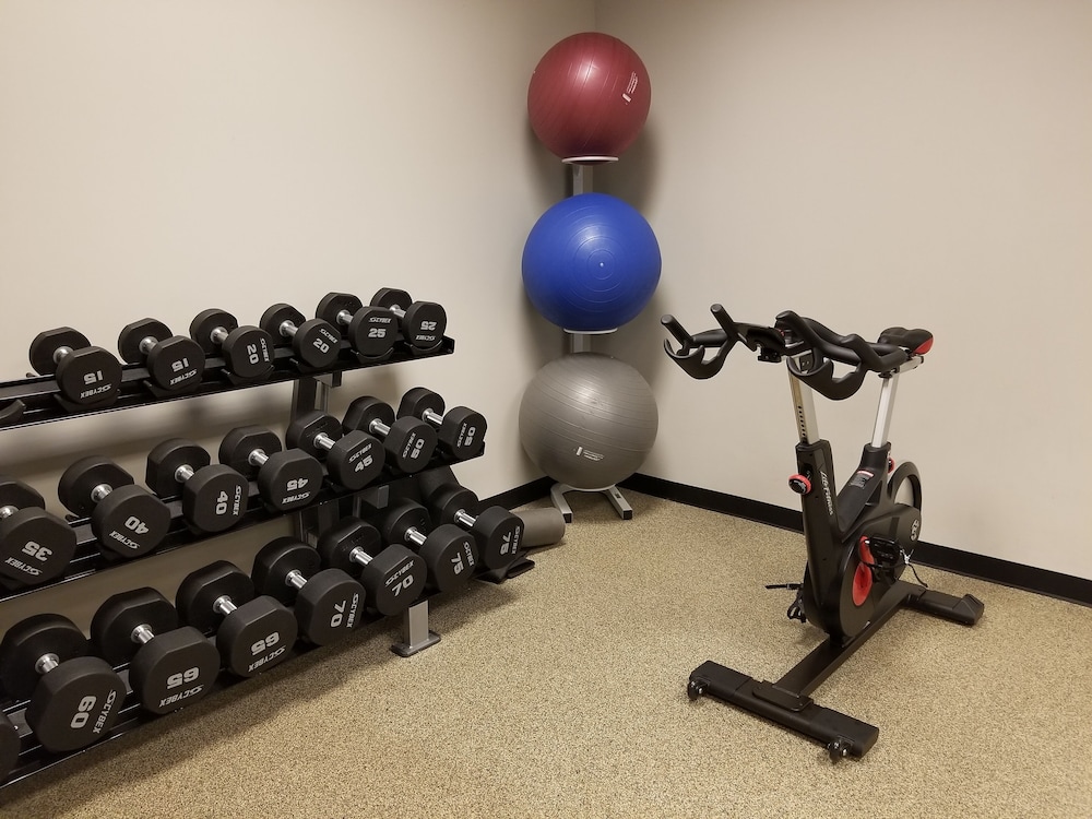 Embassy Suites by Hilton Dallas DFW Airport North — Sports & recreation in Grapevine, Texas
