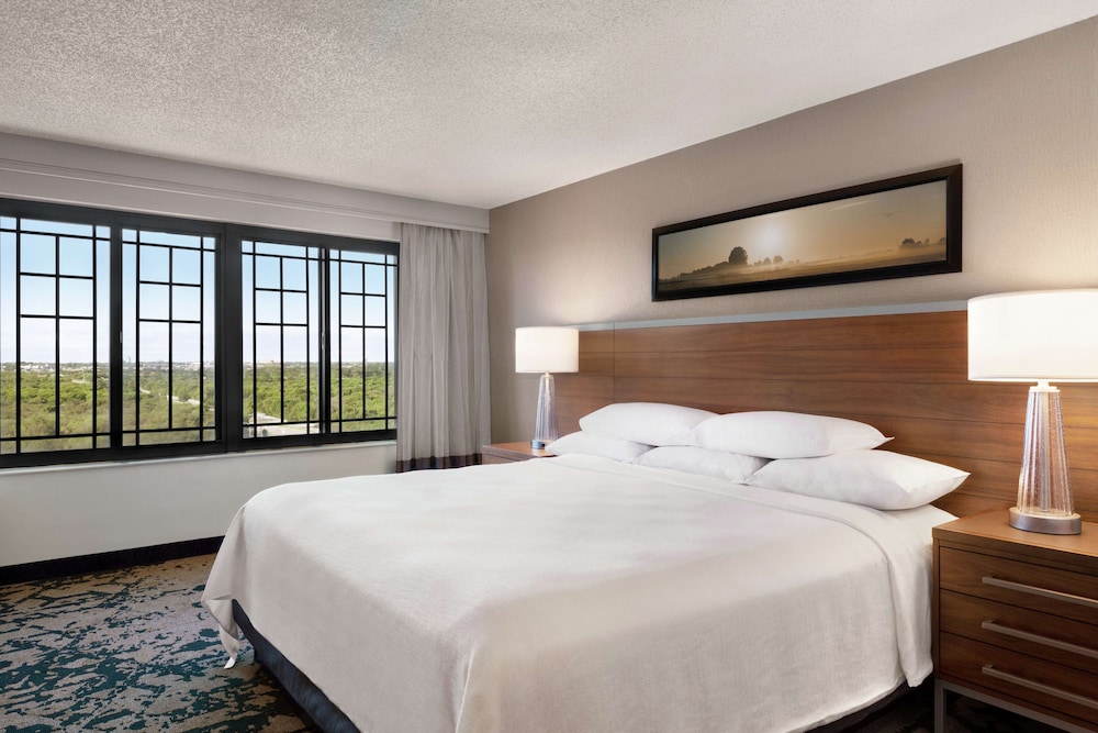 Embassy Suites by Hilton Dallas DFW Airport North — Hotel rooms in Grapevine, Texas