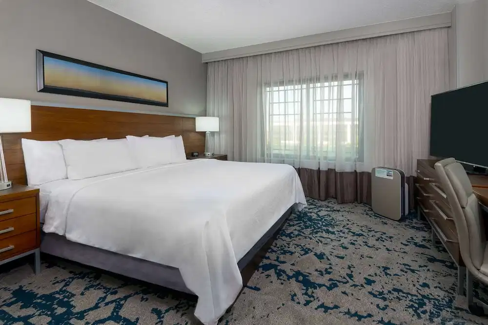 Embassy Suites by Hilton Dallas DFW Airport North — Hotel rooms in Grapevine, Texas
