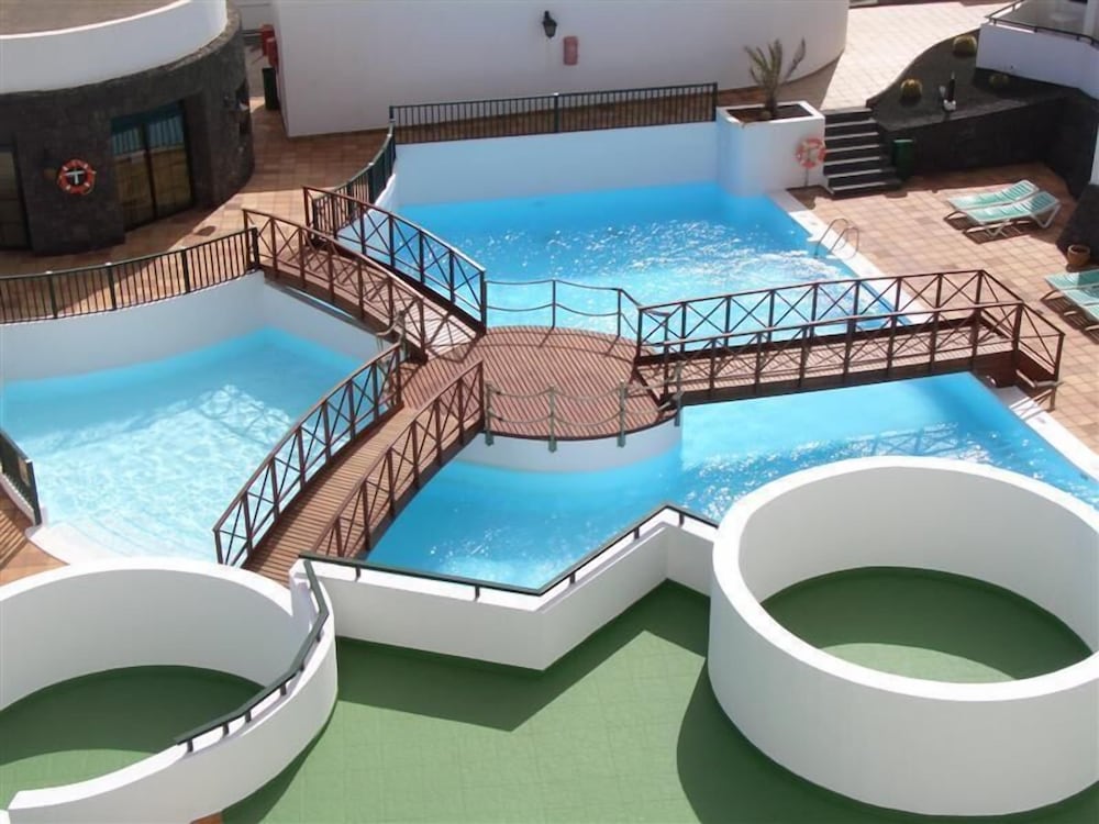 Apartamentos Lanzarote Paradise — Swimming pool in Costa Teguise, Canary Islands