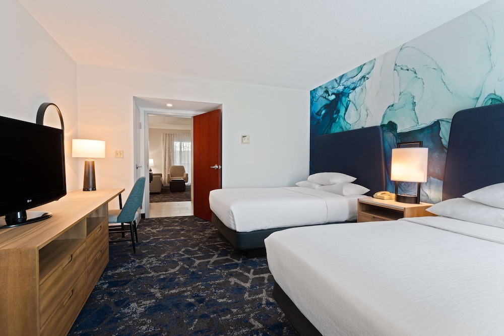 Embassy Suites by Hilton Tampa USF Near Busch Gardens — Hotel rooms in Tampa, Florida