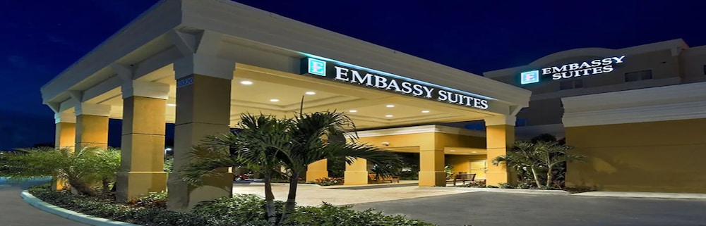 Embassy Suites by Hilton Tampa Brandon — Hotel building in Tampa, Florida