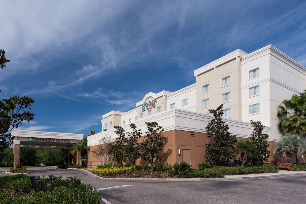 Embassy Suites by Hilton Tampa Brandon — Hotel building in Tampa, Florida