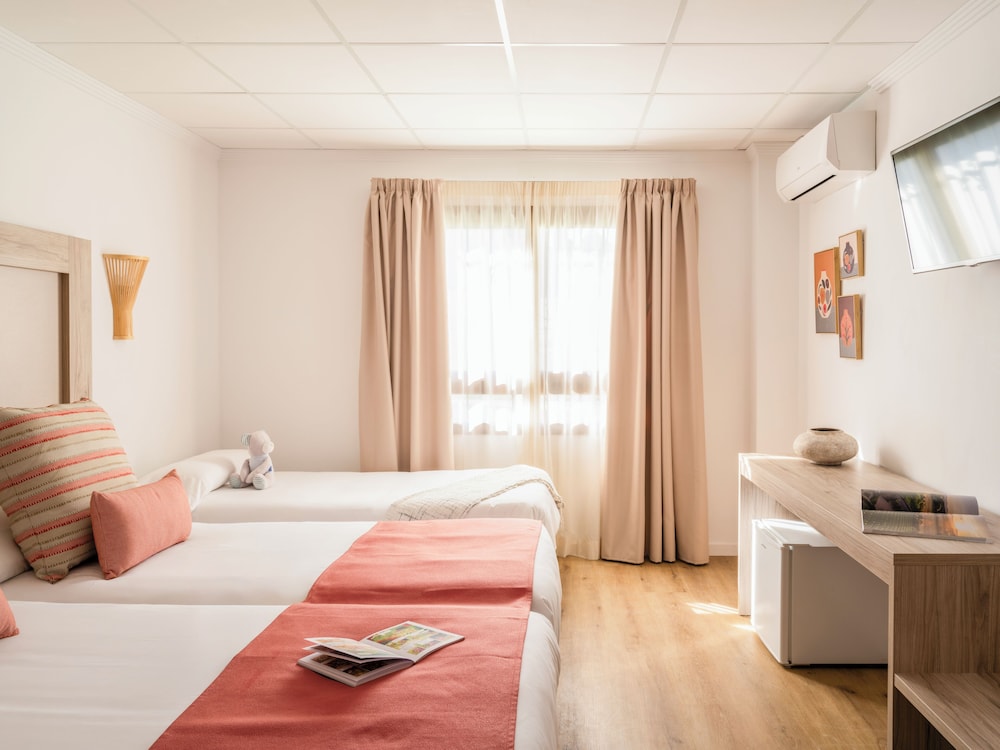 Ona Las Rampas — Hotel rooms in Fuengirola, Andalusia