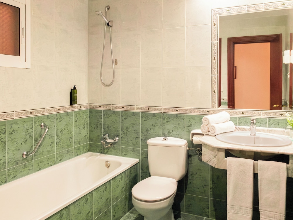 Ona Las Rampas — Hotel rooms in Fuengirola, Andalusia