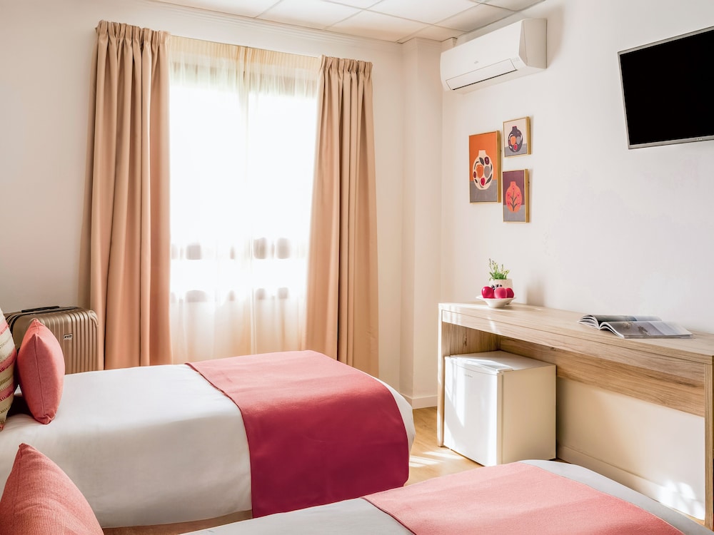 Ona Las Rampas — Hotel rooms in Fuengirola, Andalusia