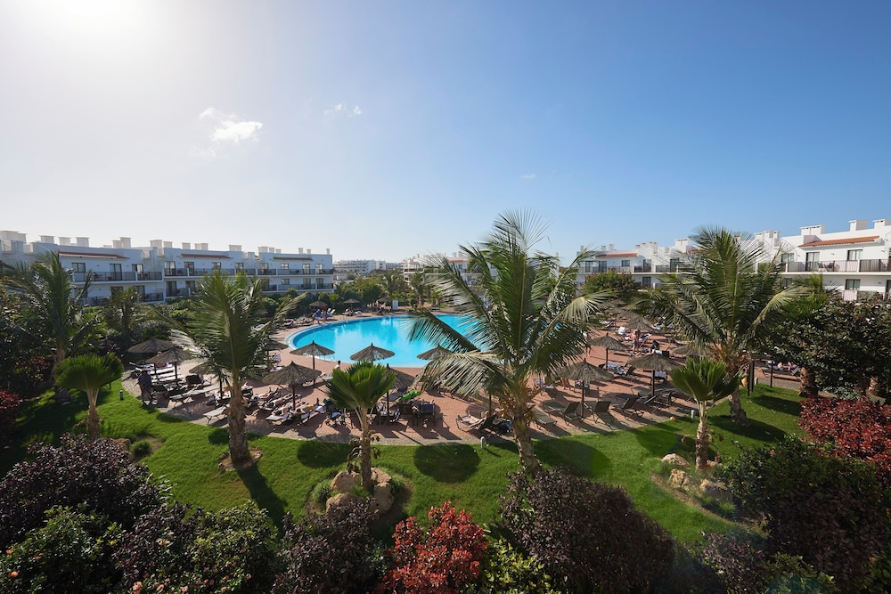 Melia Dunas Beach Resort & Spa - All Inclusive — Swimming pool in Santa Maria